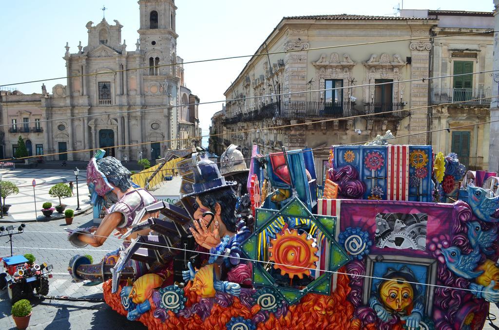 Appartamenti Piazza Duomo Acireale Kamer foto